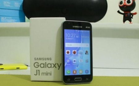 Samsung Galaxy J1:   . "  J1 mini"