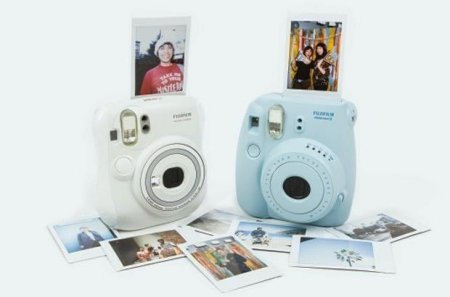 "" -        Polaroid: , 